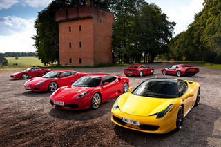 Illustration for article titled Is the Enzo a good looking car?